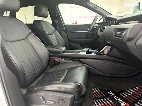 Audi E-Tron 2022 - фото 23