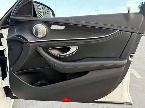 Mercedes-Benz E-Класс 2022 - фото 24