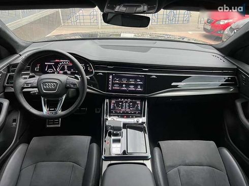 Audi RS Q8 2023 - фото 14