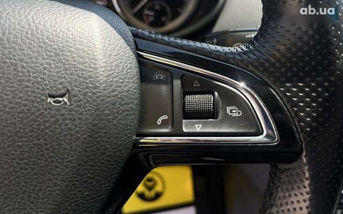 Skoda Octavia 2017 - фото 24