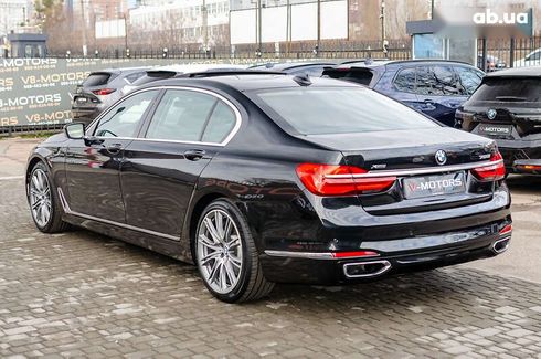 BMW 7 серия 2016 - фото 9