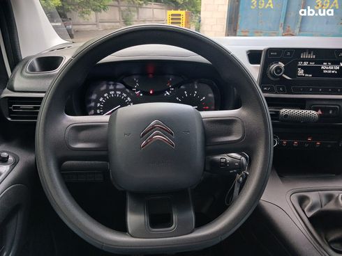 Citroёn Berlingo 2021 белый - фото 12