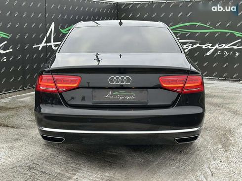 Audi A8 2011 - фото 4
