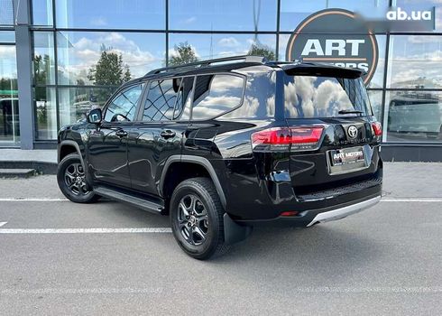 Toyota Land Cruiser 2023 - фото 6