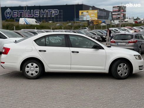 Skoda octavia a7 2016 белый - фото 5
