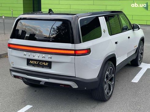 Rivian R1S 2022 - фото 17