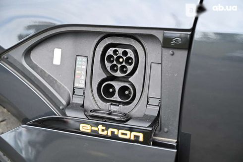 Audi E-Tron 2020 - фото 11