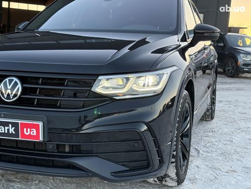 Volkswagen Tiguan 2020 черный - фото 14