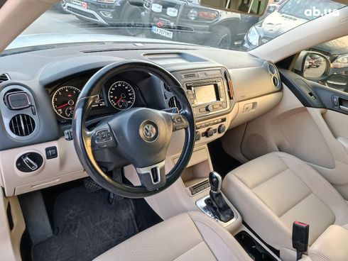 Volkswagen Tiguan 2012 серый - фото 20
