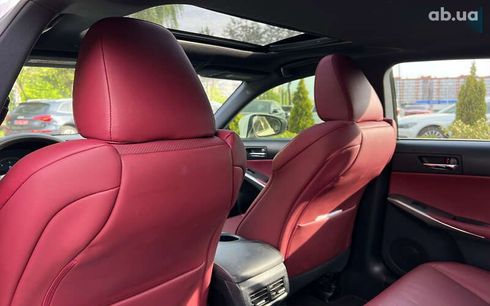 Lexus IS 2015 - фото 13