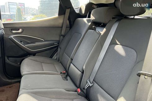 Hyundai Santa Fe 2017 - фото 19