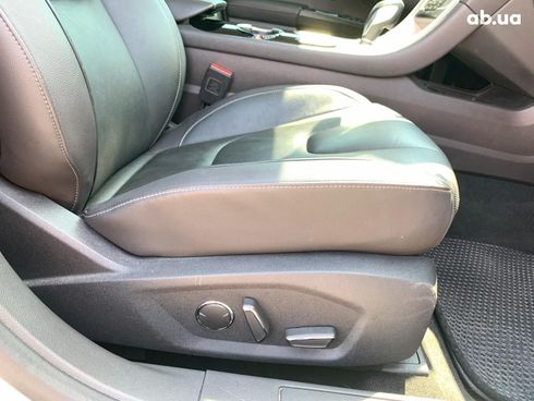 Ford Mondeo 2015 белый - фото 27
