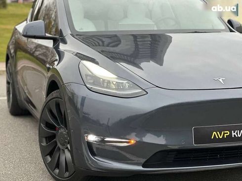 Tesla Model Y 2022 - фото 24