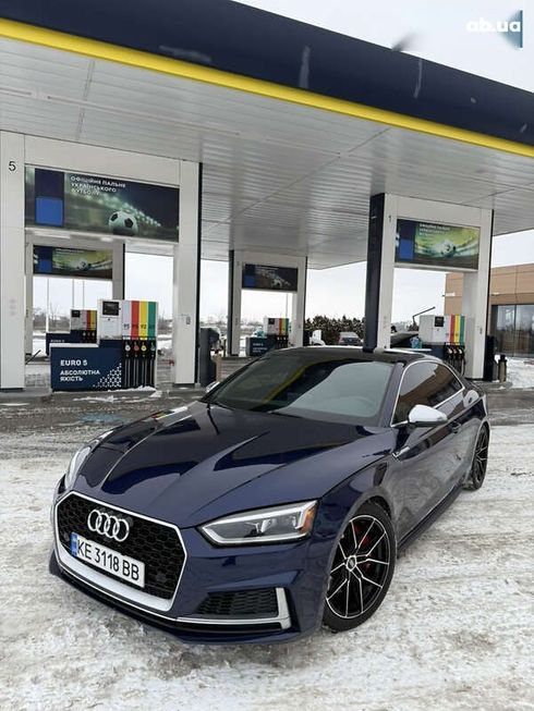 Audi S5 2018 - фото 17