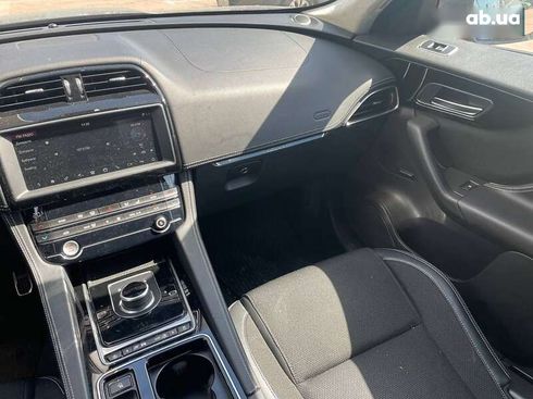 Jaguar F-Pace 2019 - фото 26