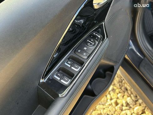 Kia Niro 2020 - фото 15
