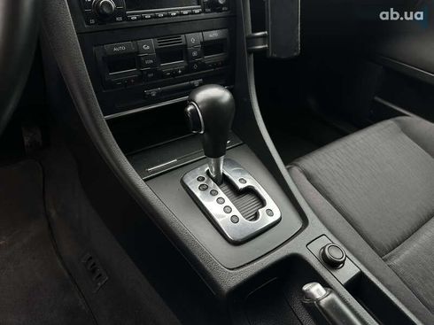 Audi A4 2005 - фото 26