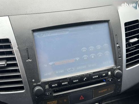 Mitsubishi Outlander 2009 - фото 24