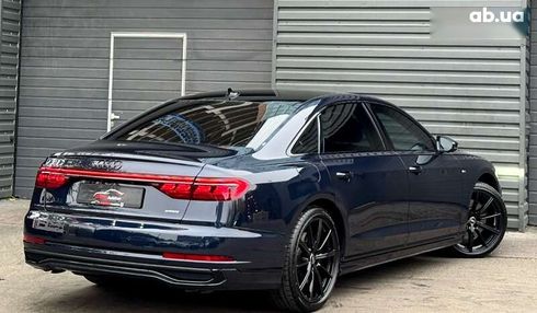 Audi A8 2022 - фото 12