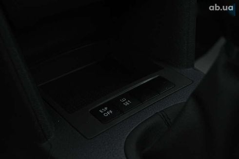 Volkswagen Touran 2008 - фото 24