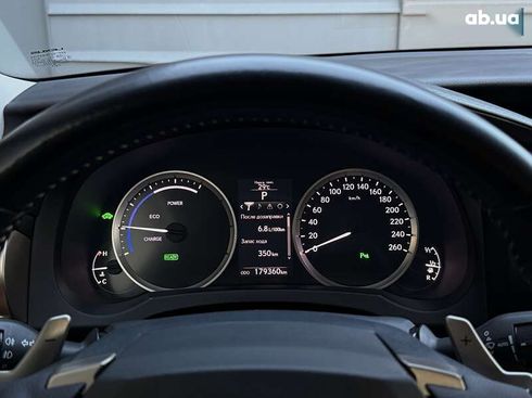 Lexus IS 2013 - фото 20