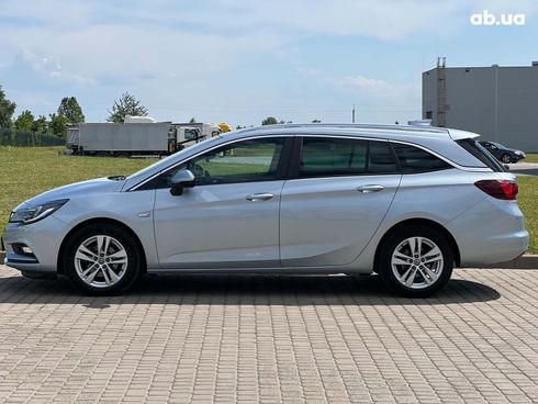Opel Astra 2017 серый - фото 9