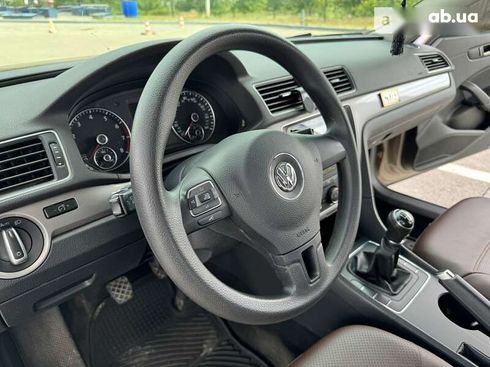Volkswagen Passat 2014 - фото 24