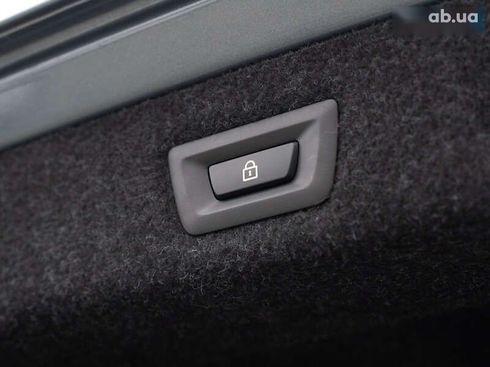 BMW 5 серия 2017 - фото 14
