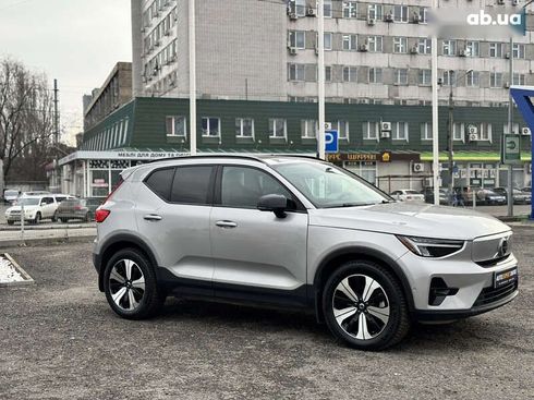 Volvo XC40 2023 - фото 4