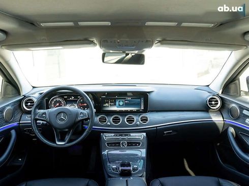 Mercedes-Benz E-Класс 2017 - фото 20