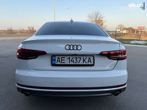 Audi A4 2017 - фото 10