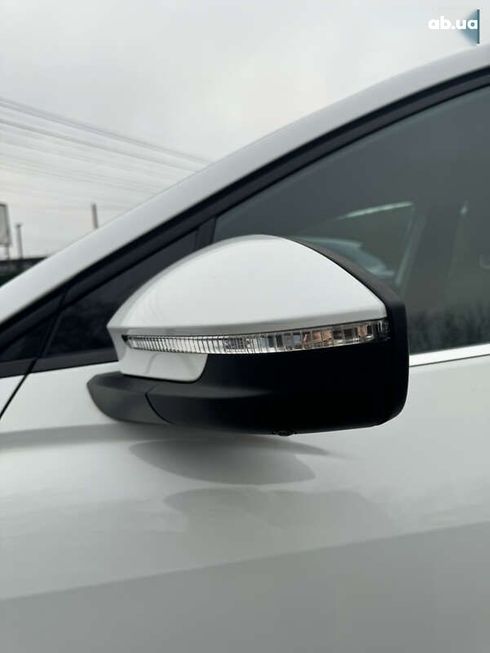 Audi Q4 e-tron 2023 - фото 16