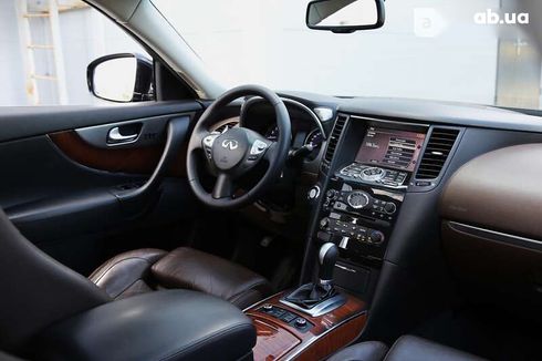 Infiniti QX70 2014 - фото 13