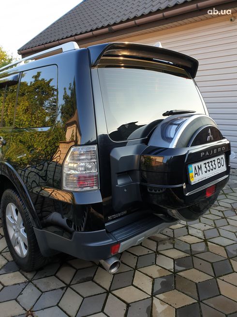 Mitsubishi Pajero Wagon 2007 черный - фото 2