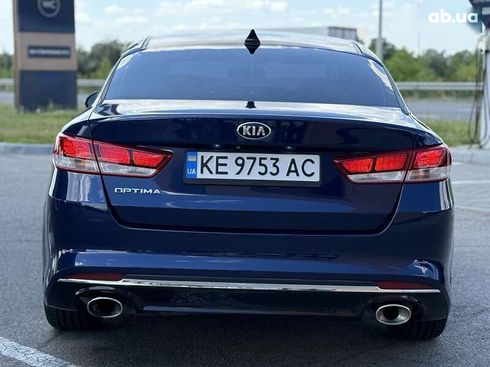 Kia Optima 2018 - фото 11