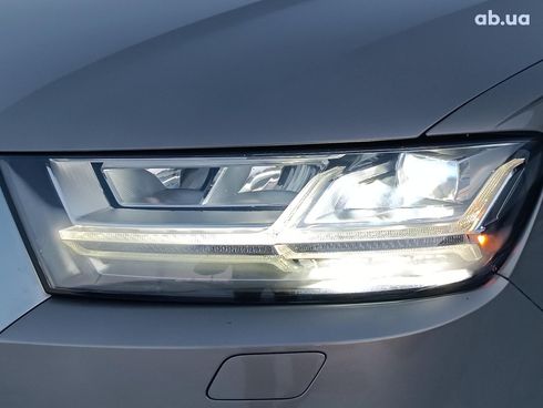 Audi Q7 2017 серый - фото 6