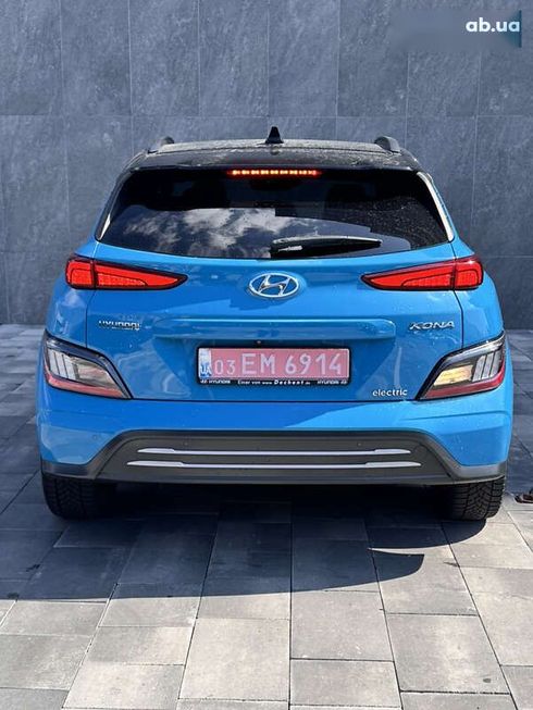 Hyundai Kona Electric 2021 - фото 13