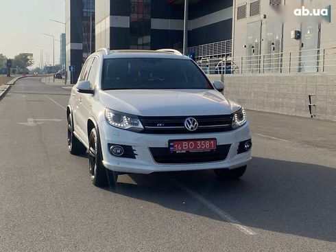 Volkswagen Tiguan 2015 - фото 2