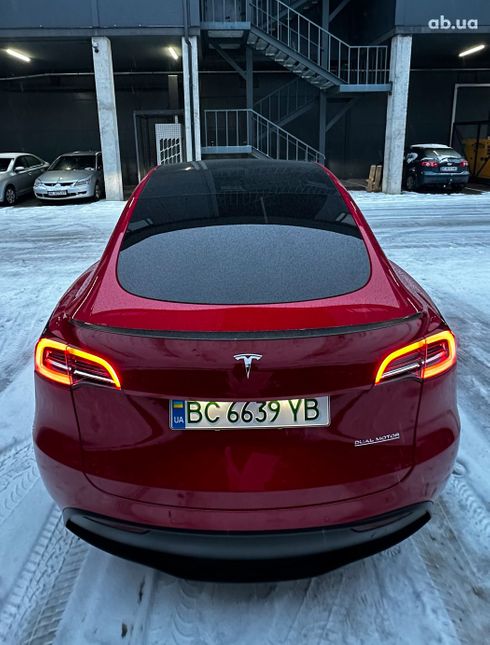 Tesla Model Y 2021 красный - фото 2