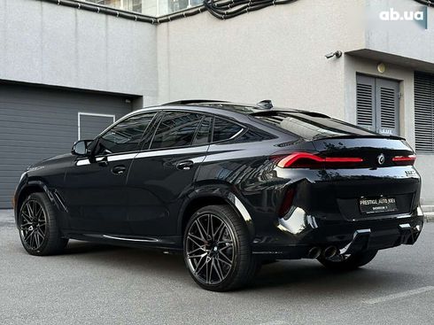 BMW X6 M 2022 - фото 24