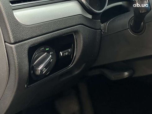 Skoda Superb 2013 - фото 13
