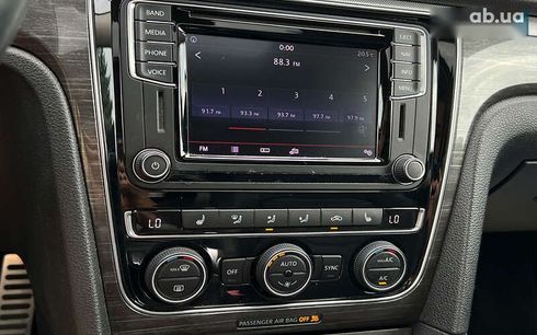 Volkswagen Passat 2017 - фото 23