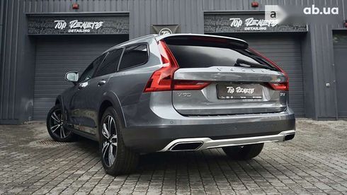 Volvo V90 Cross Country 2017 - фото 10