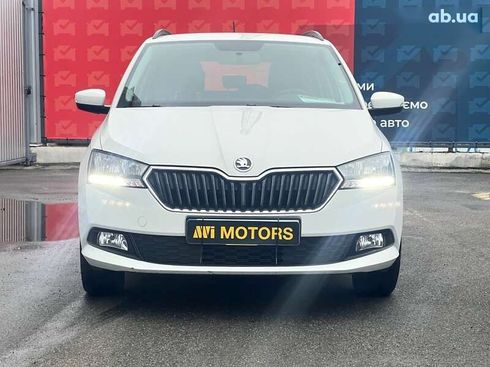 Skoda Fabia 2021 - фото 5
