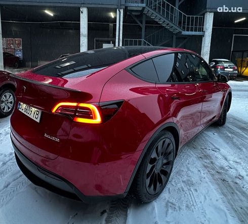 Tesla Model Y 2021 красный - фото 15