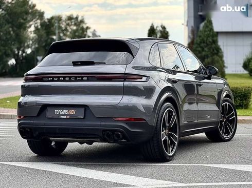 Porsche Cayenne 2024 - фото 17