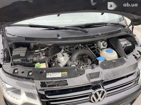 Volkswagen Multivan 2015 - фото 24