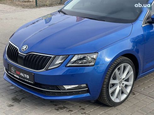 Skoda Octavia 2019 - фото 13