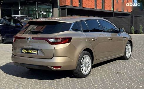 Renault Megane 2016 - фото 6