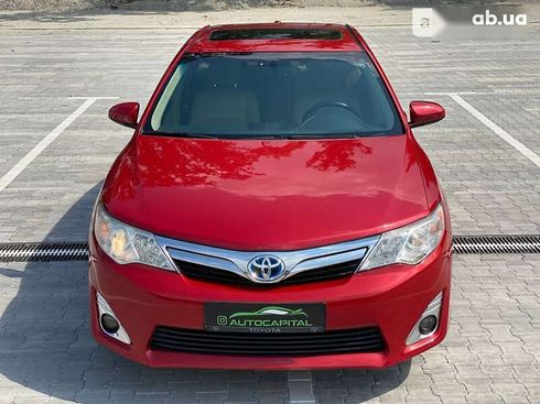 Toyota Camry 2014 - фото 6